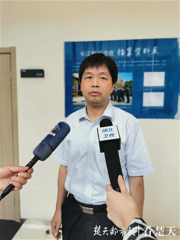 教育部科技发展中心副主任刘红斌与教育部科技发展中心合作,中国高校