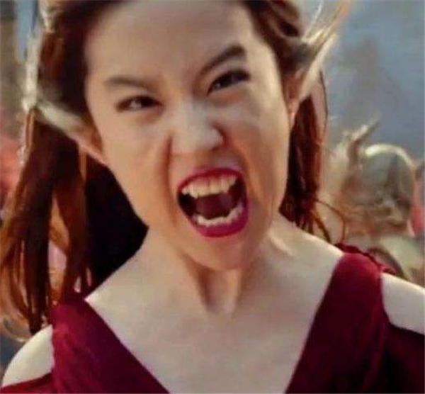 明星剧中演愤怒戏baby瞪眼热巴咬牙而她一个回眸就够了