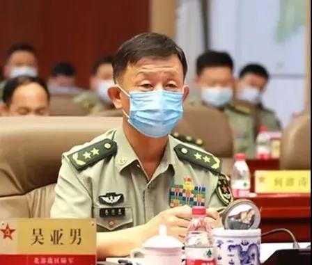 张帆曾长期在原兰州军区服役,曾任原兰州军区司令部军训部部长,军改