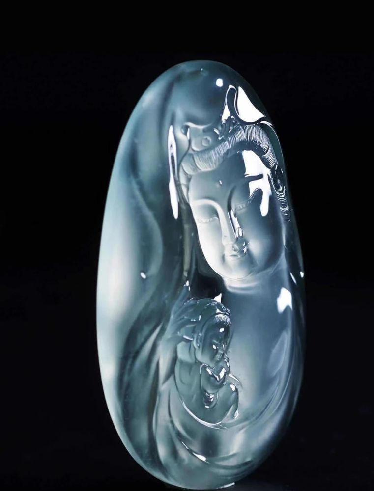 三分钟教你什么翡翠值得买 从裸石到成品 让珠宝商对你无套路可言 腾讯新闻