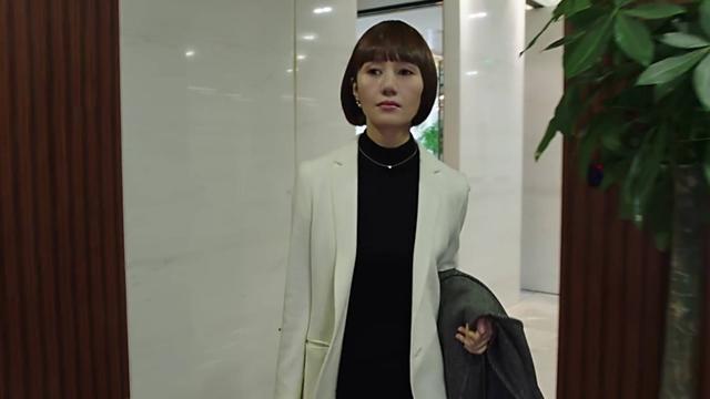 袁泉|“什么年龄就演什么角色”：43岁的袁泉，才是中年女人最美的样子