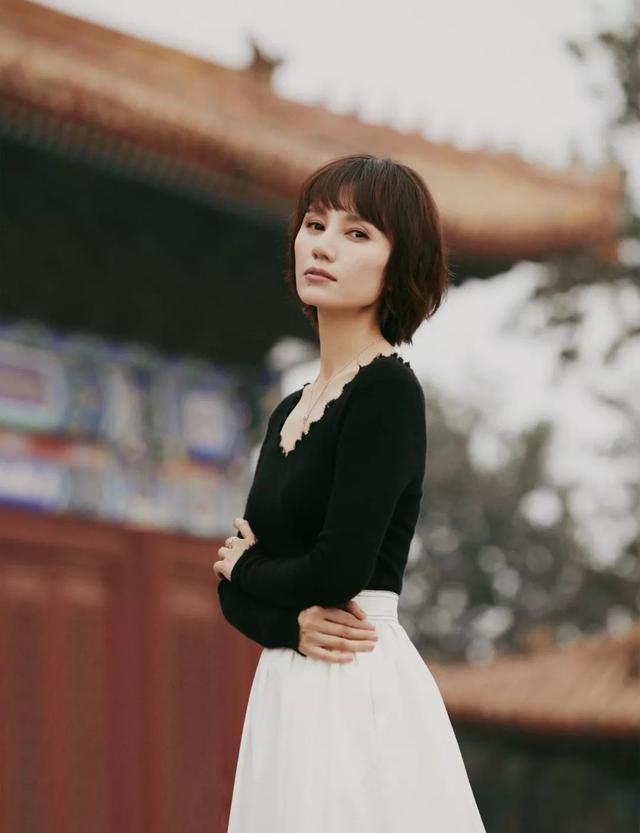 袁泉|“什么年龄就演什么角色”：43岁的袁泉，才是中年女人最美的样子