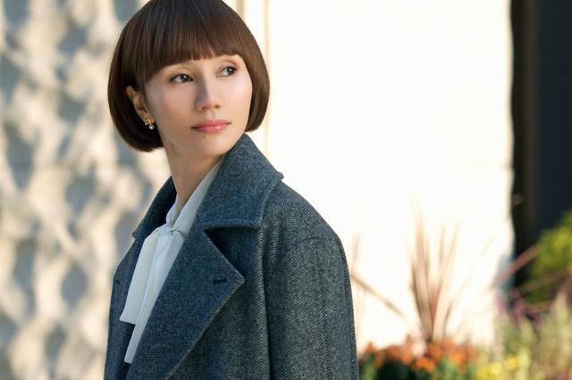 袁泉|“什么年龄就演什么角色”：43岁的袁泉，才是中年女人最美的样子