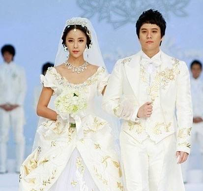 又离一对!35岁韩国女星黄正音申请离婚,结婚4年还有一个儿子