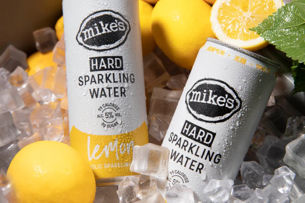 图片来自mikes麦克斯连咖啡宣布回归9月3日,消失100多天的连咖啡宣布