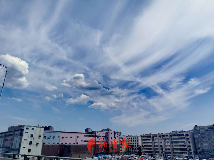 看云识济蓝原来你是这样的晴间多云