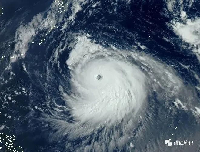 台风|究竟是谁捅破了“风眼”？“海神”或成历史级别的超级台风
