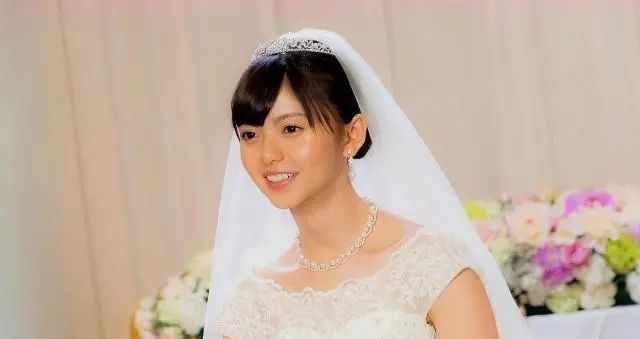 日语版本的《那些年,我们一起追的女孩》的"沈佳宜"为小脸