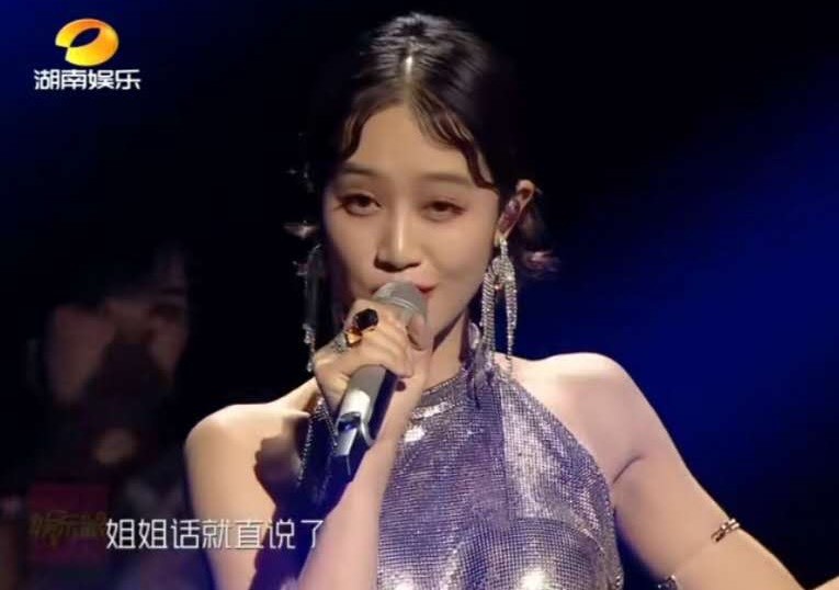 乘风破浪的姐姐|《浪姐》成团夜大翻车，嘉宾都敢真唱，姐姐们却集体假唱？