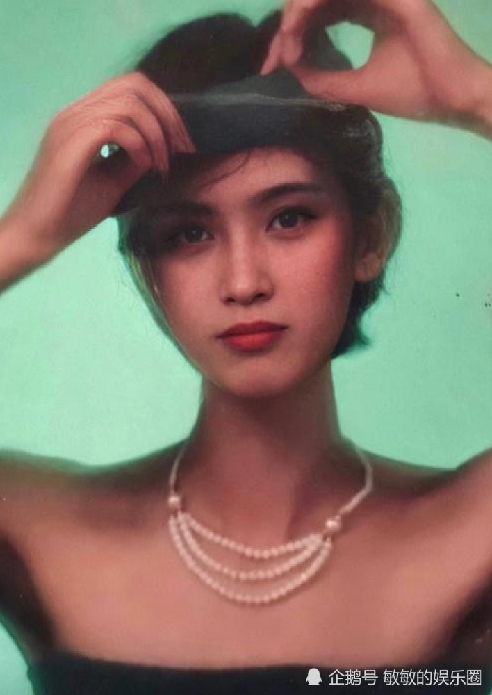 鞠婧祎|连妈妈的照片都要p？鞠婧祎晒妈妈美照被扒，网友吐槽为人设太拼