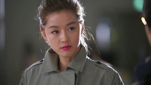 全智贤|拆房赚三千万！国民女神全智贤身家5亿，在家带娃却被财阀丈夫嫌