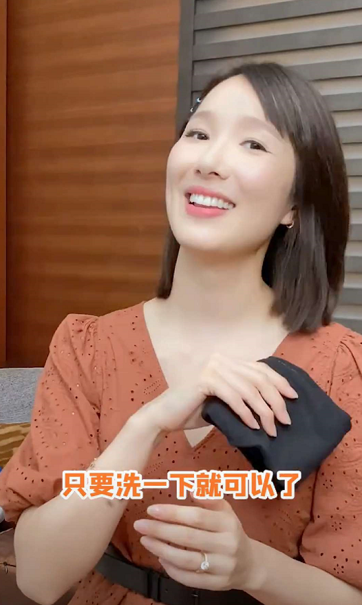 李亚男|暗示二胎是女？李亚男分享孕期保养，称要将大女儿衣服留给二宝