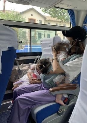 何猷启|何猷启齐娇会否复婚？何超莲晒抱婴照，意外曝光与前弟媳开心聚餐