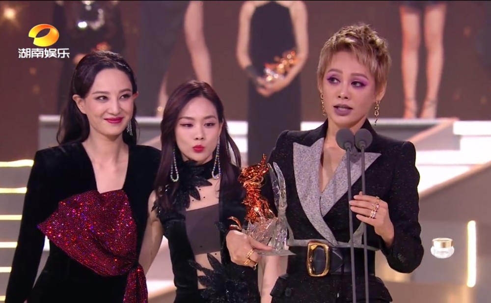 浪姐|《浪姐》直播现场开撕？黄龄只想跟万茜成团，宁静直接反击放狠话