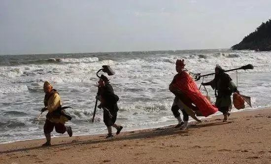 簸箕|四大名著四十句俗语，话俗意不俗