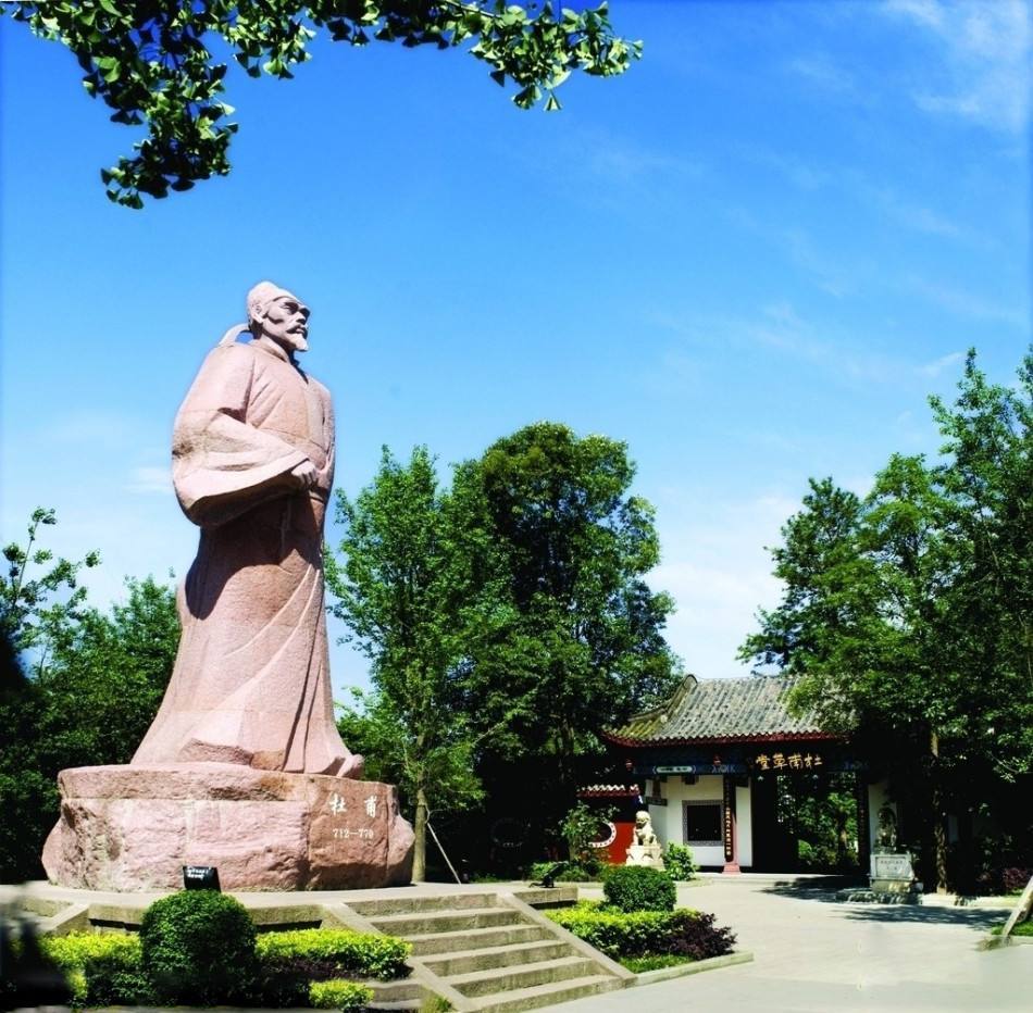 杜甫草堂博物馆|杜甫草堂有个谜团，为何用陆游、黄庭坚来陪祭杜甫，原因有三点