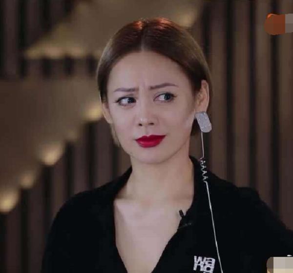 浪姐|演不下去了，宁静砸了《浪姐》的场子，拿到第一却不想成团