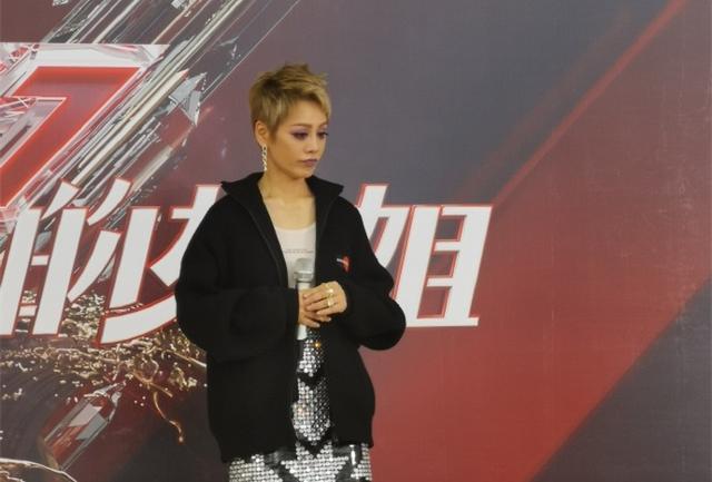 乘风破浪的姐姐|宁静太率性了！成团只为凑数同框，这3点说明她真的不服气