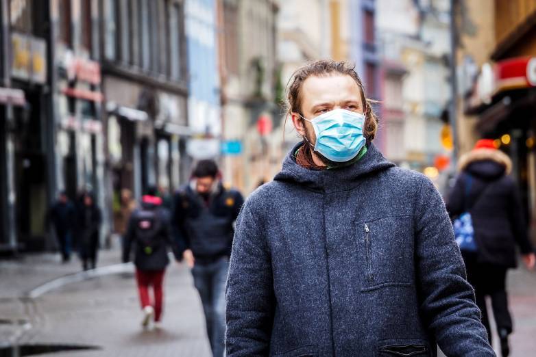 亚历克斯-阿扎尔|为避免冠状病毒再次失控激增，大家必须做3件事