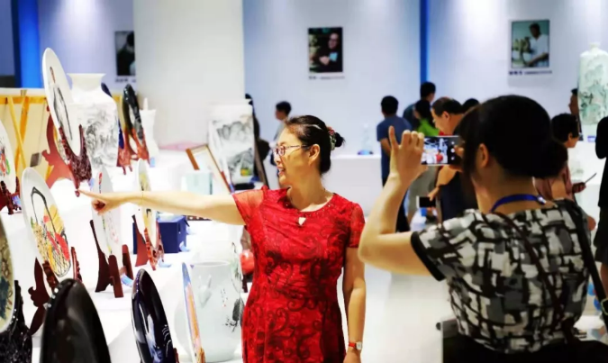 淄博|齐点述评：2020-淄博陶瓷的光芒缘何更加夺目？