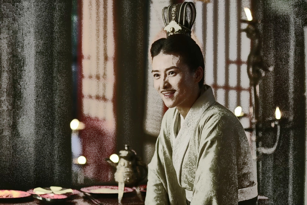 何晏骄纵,文帝特憎之注:"假子"是相当轻蔑的称呼,汉中之战,曹操亦骂