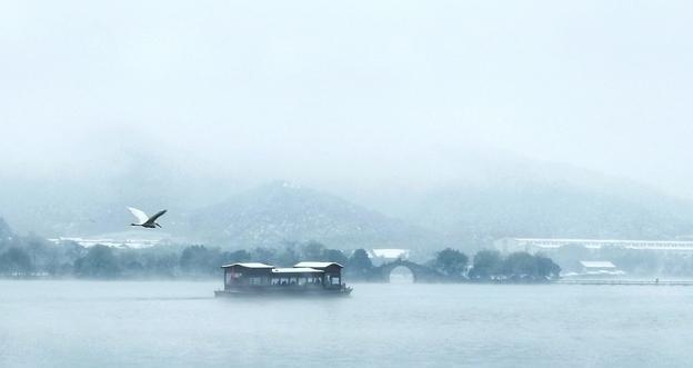 国风·王风·采葛|“一日不见如隔三秋”——《国风·王风·采葛》赏析