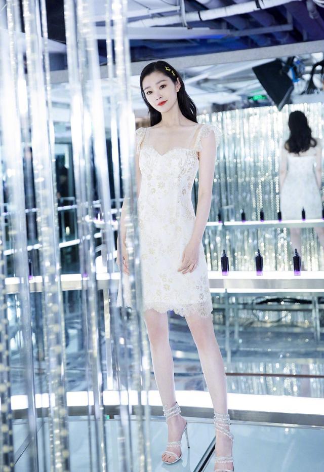 女神宋轶第4773期气质潮流美图欣赏