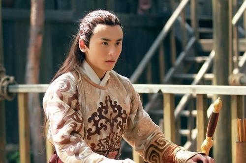 杨过|神雕中，为何说杨过最后娶了郭芙？看看丐帮和郭靖的下场就明白了