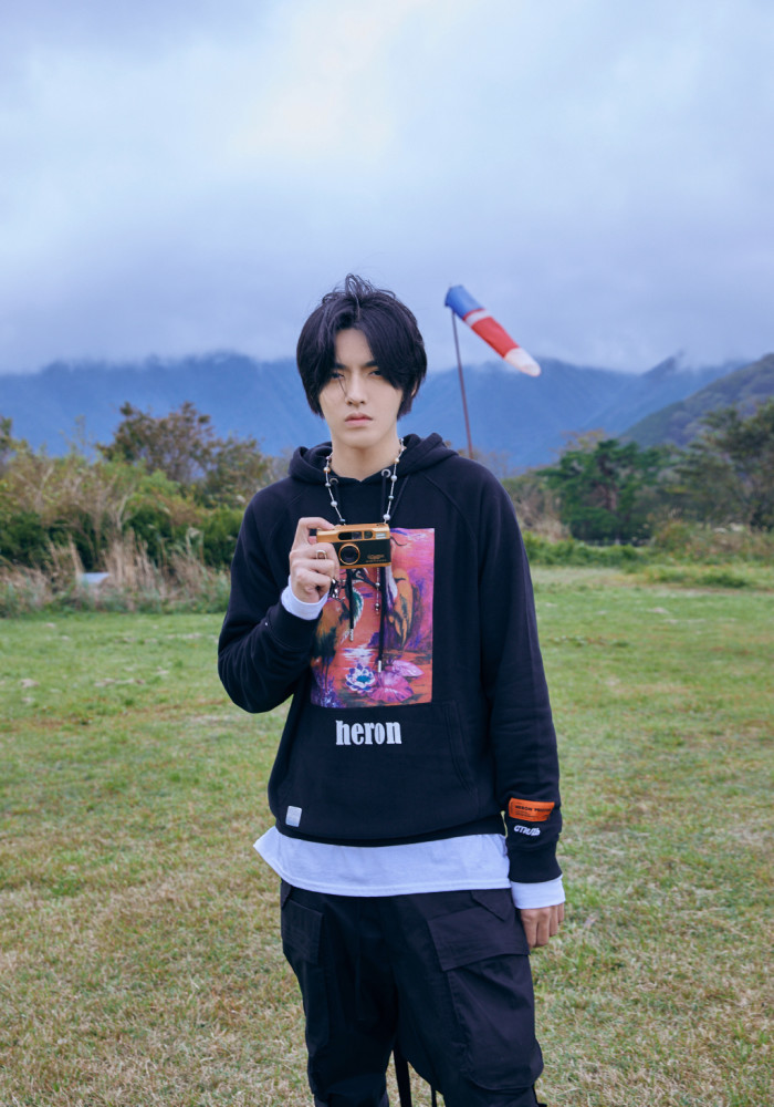 吴亦凡|立专情人设？吴亦凡称自己是“比较专一的男人”，被吐槽不要脸表里不一