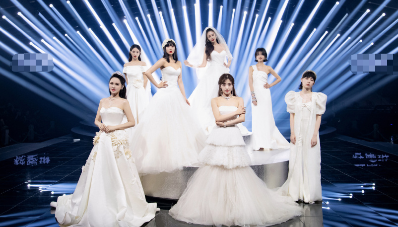 宁静|宁静直播现场发怒，拿第一拒绝成团，句句针对黄龄，她嚣张什么？