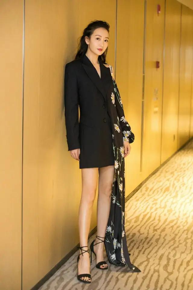 女神王鸥 :第4329期气质潮流美图欣赏