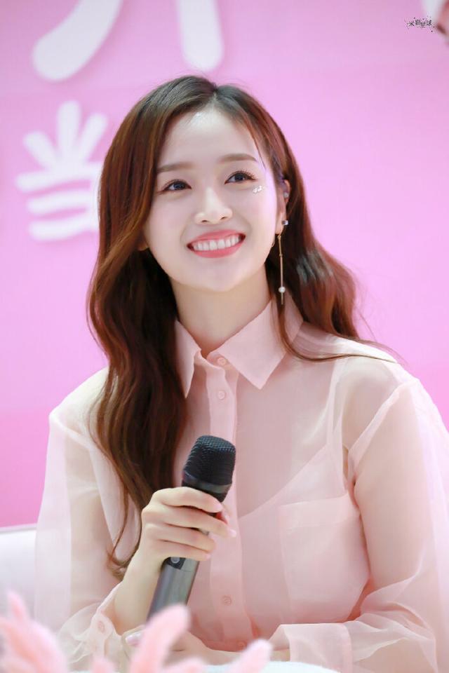 吴宣仪斗鱼首秀趣闻选崽外号秘密大公开网友看傻了