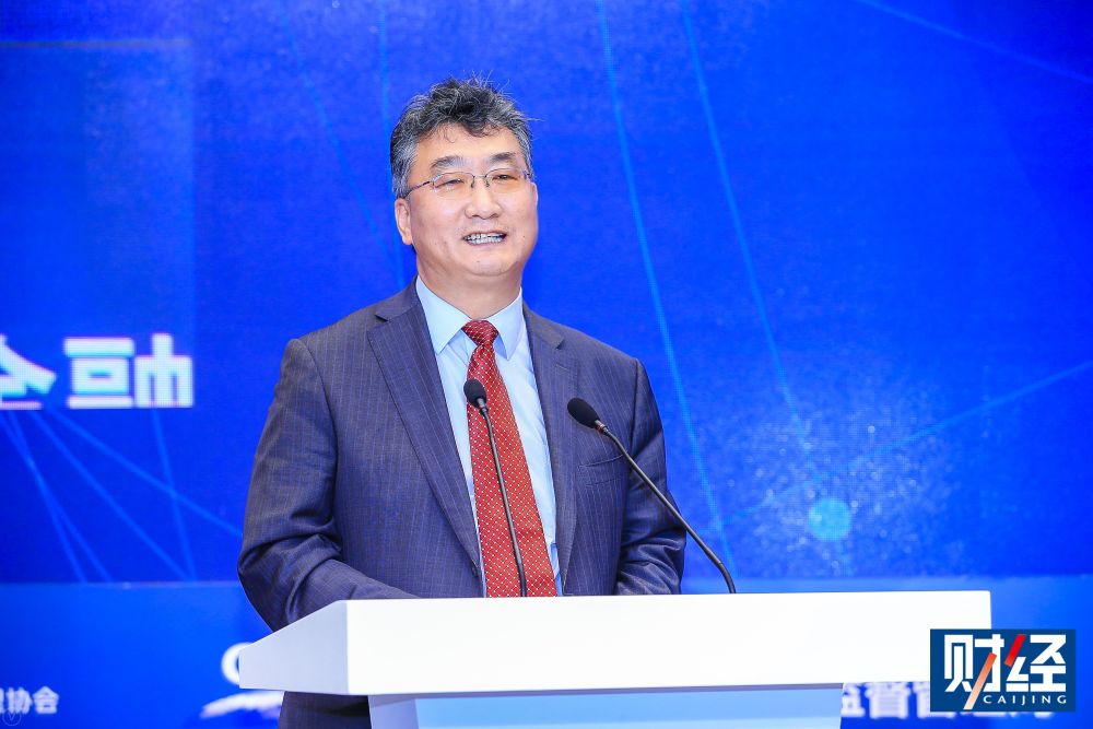 金融业|霍学文：上半年北京金融业资产总量近157万亿元