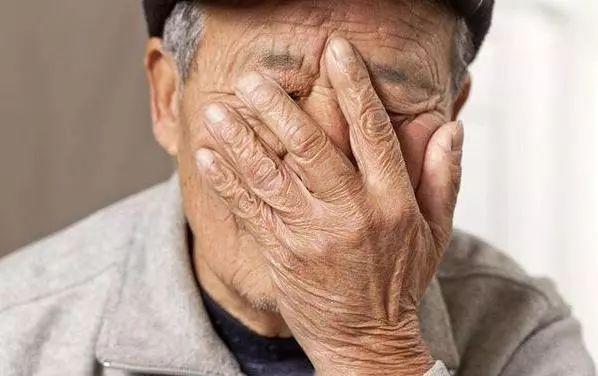 心肌梗塞|61岁老汉，深夜心梗，2小时后离世，叹息：这玩物害了不少人