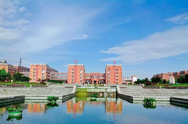 箴言中学湘潭一中冷水江市第一中学郴州一中汩罗市一中岳阳县一中湖南