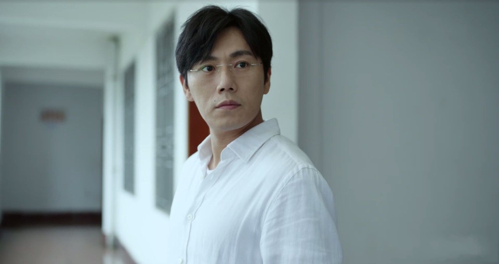 隐秘的角落|《在劫难逃》获好评，豆瓣评分却比《隐秘的角落》低，到底差哪了