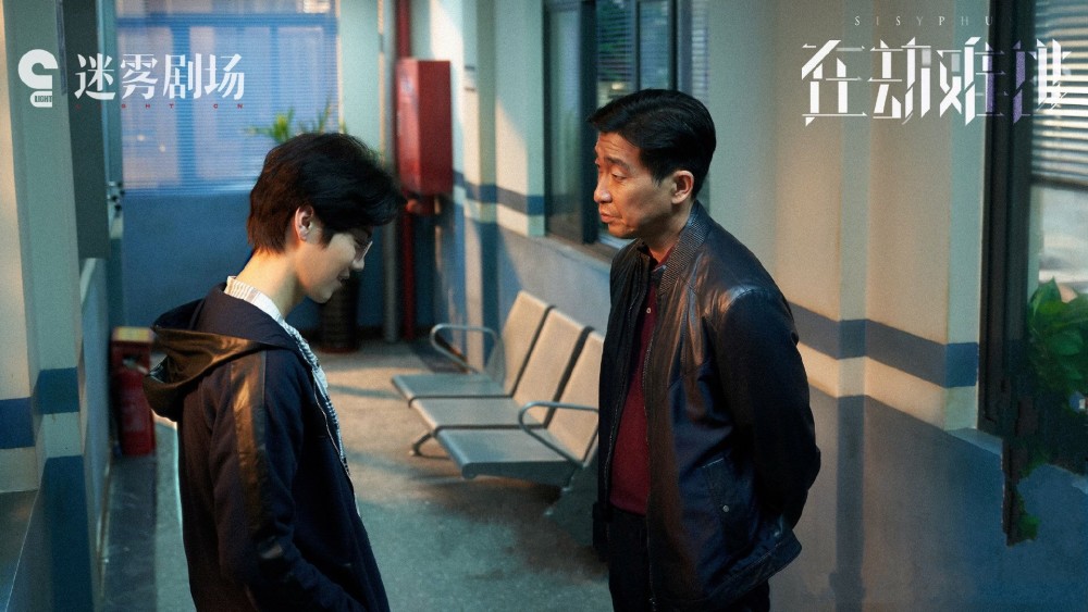 隐秘的角落|《在劫难逃》获好评，豆瓣评分却比《隐秘的角落》低，到底差哪了