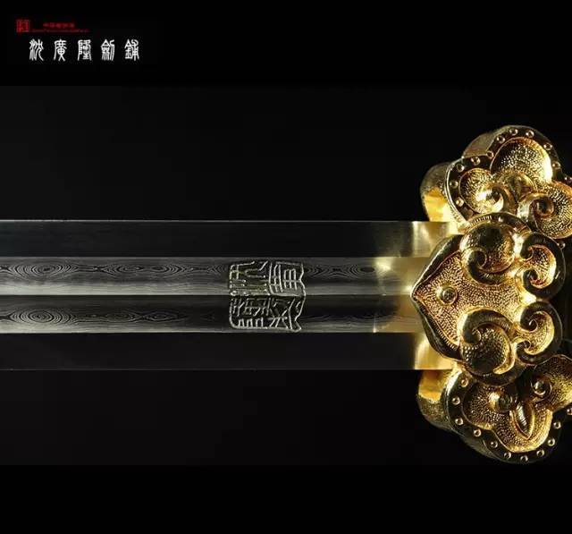 荆轲刺秦王时,秦王嬴政佩剑是什么剑呢?