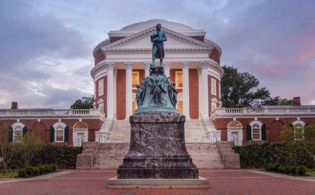 胡海岚|“颜值与实力双爆表”，北大才女胡海岚，点亮了3.5亿人的希望