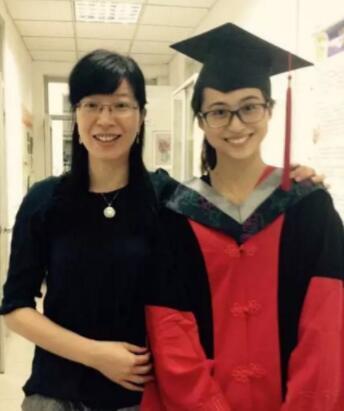 胡海岚|“颜值与实力双爆表”，北大才女胡海岚，点亮了3.5亿人的希望