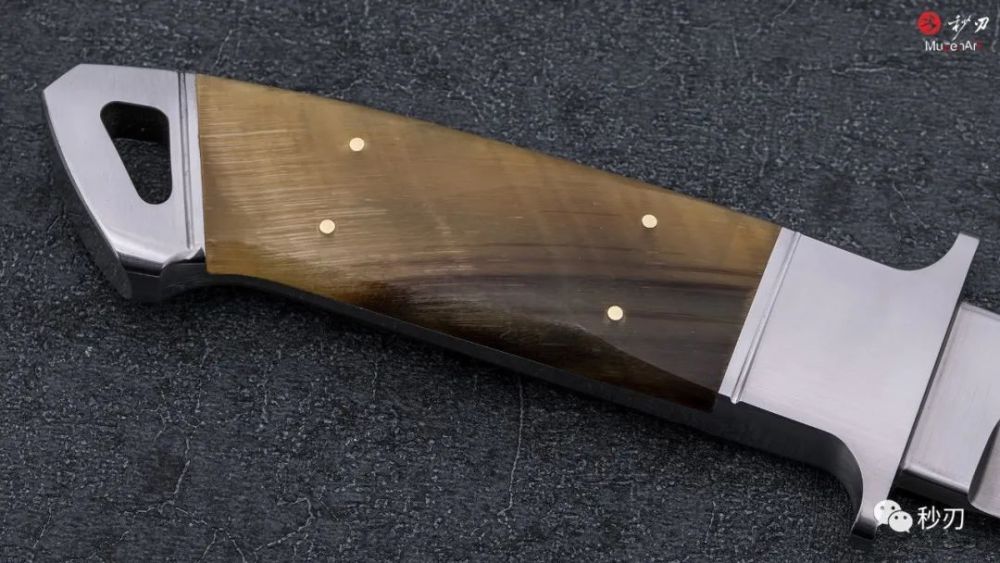 德国|一体钢设计，超高完工度，顶尖的猎刀作品，业界的标杆