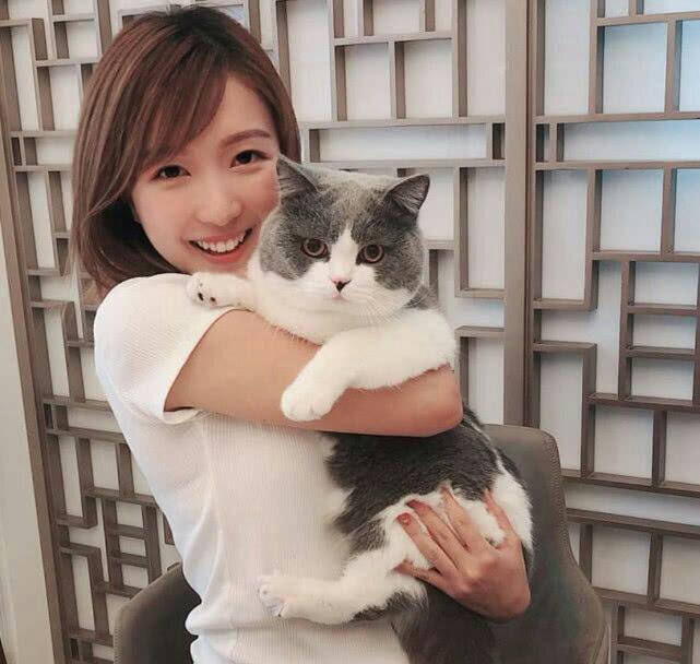 郭嘉文|郭嘉文晒昂贵礼物，连续庆生五天壕气十足，与李泽楷好事将近？