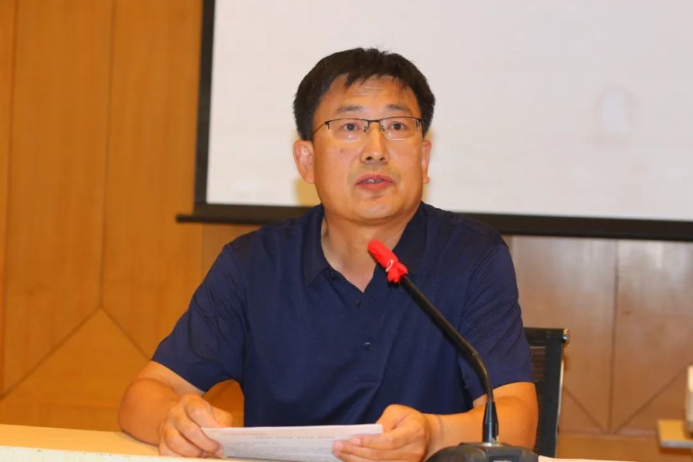 师生同欲,风雨同舟——忻州实验中学初三年级召开开学工作安排会议