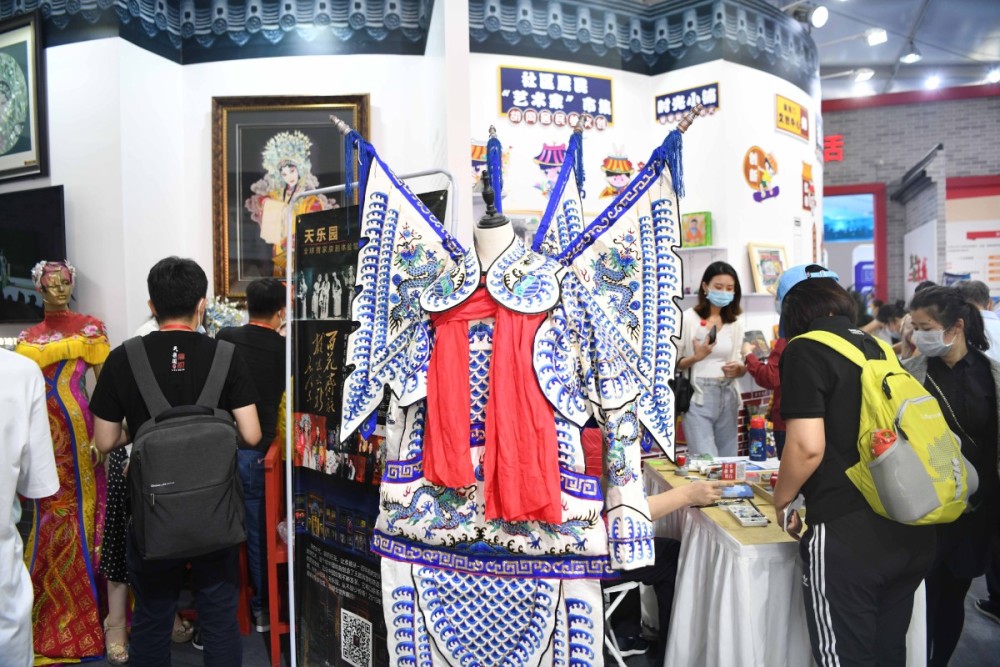 东城区|四合院、胡同、珐琅……来服贸会品味“最北京”