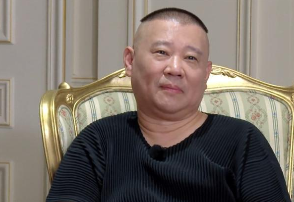 曹云金|烧饼谈起当年退社风波泪流不止，曹云金方面发声，质疑其蹭热度