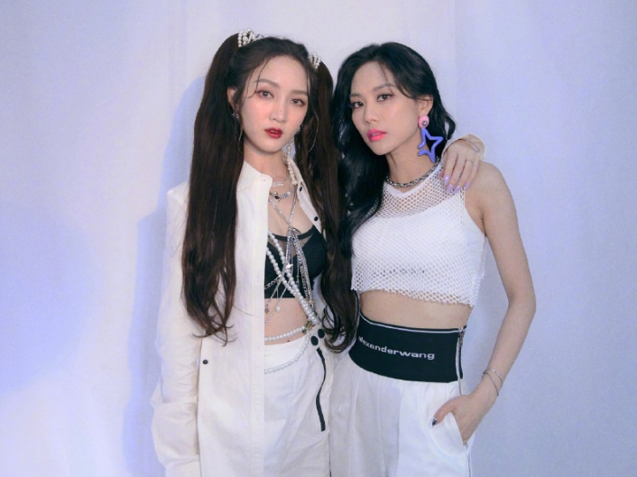 李斯丹妮|姐姐赛后采访火药味足，七个人抱小团貌不合神离，意料之内！