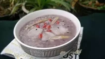 咽喉|开学老师嗓子疲劳，光喝水还不行，试一试这3个秘方！