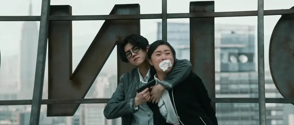 鹿晗|从“演技负分”到逆风崛起，鹿晗是如何将一手烂牌打成王炸的？