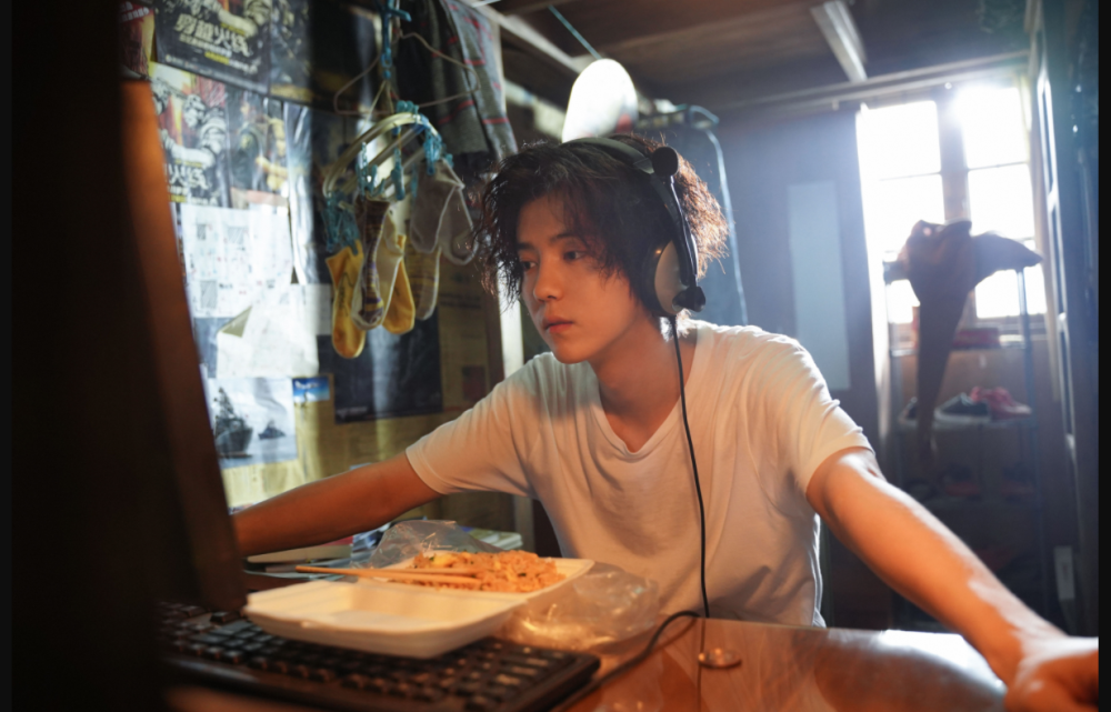 鹿晗|《在劫难逃》鹿晗演技再获好评，这个夏天，鹿晗用实力证明自己