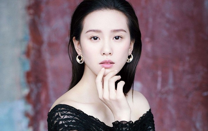 金鹰奖|金鹰奖很多艺人在盯着，但这个奖却被质疑，谁能获得引起网友关注